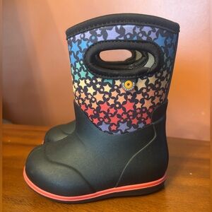 SOLD-BOGS Unisex-Child Classic-Rainbow Stars (Toddler) Rain Boot Size 5